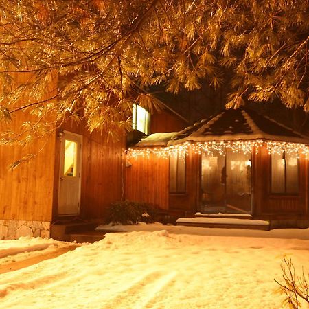 Nootka Lodge Woodsville Esterno foto