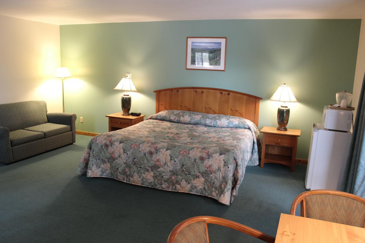 Nootka Lodge Woodsville Esterno foto