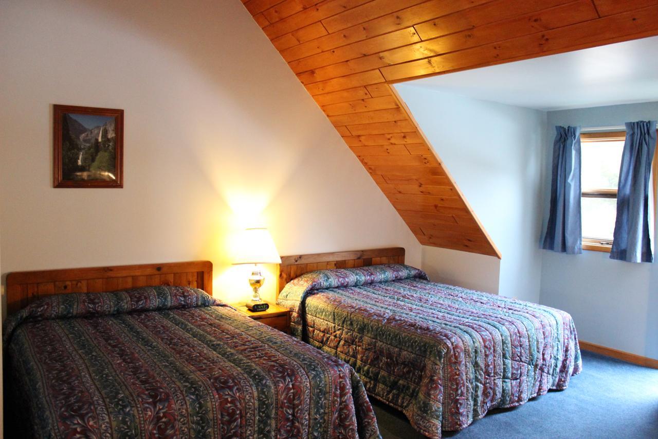 Nootka Lodge Woodsville Esterno foto