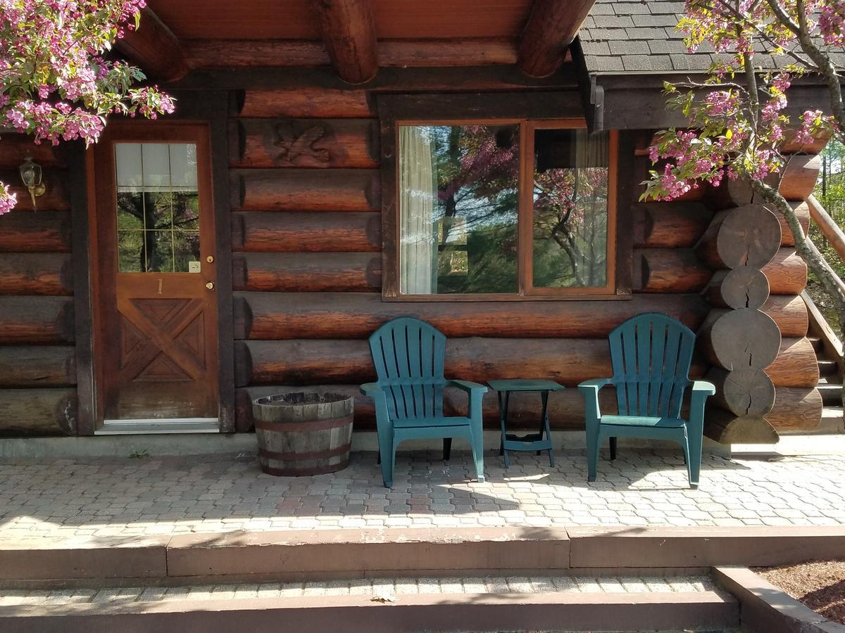 Nootka Lodge Woodsville Esterno foto