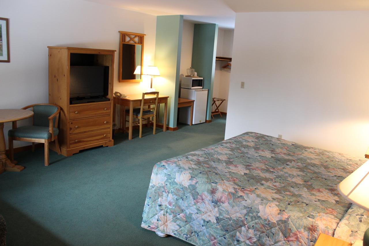 Nootka Lodge Woodsville Esterno foto