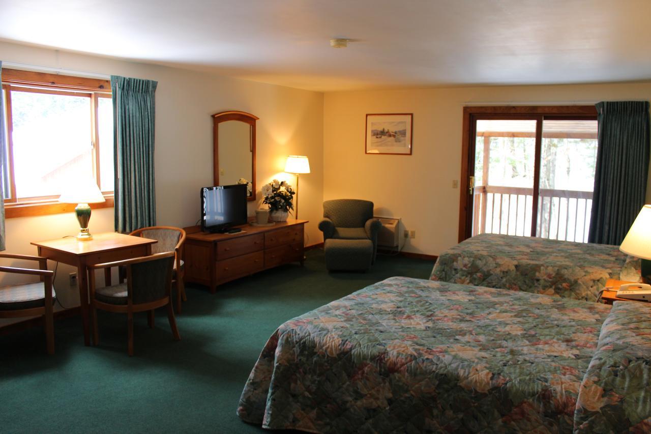 Nootka Lodge Woodsville Esterno foto