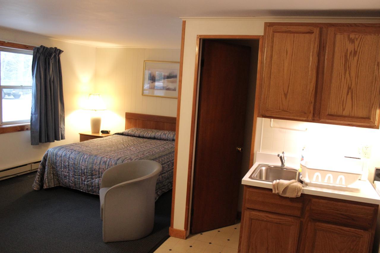 Nootka Lodge Woodsville Esterno foto