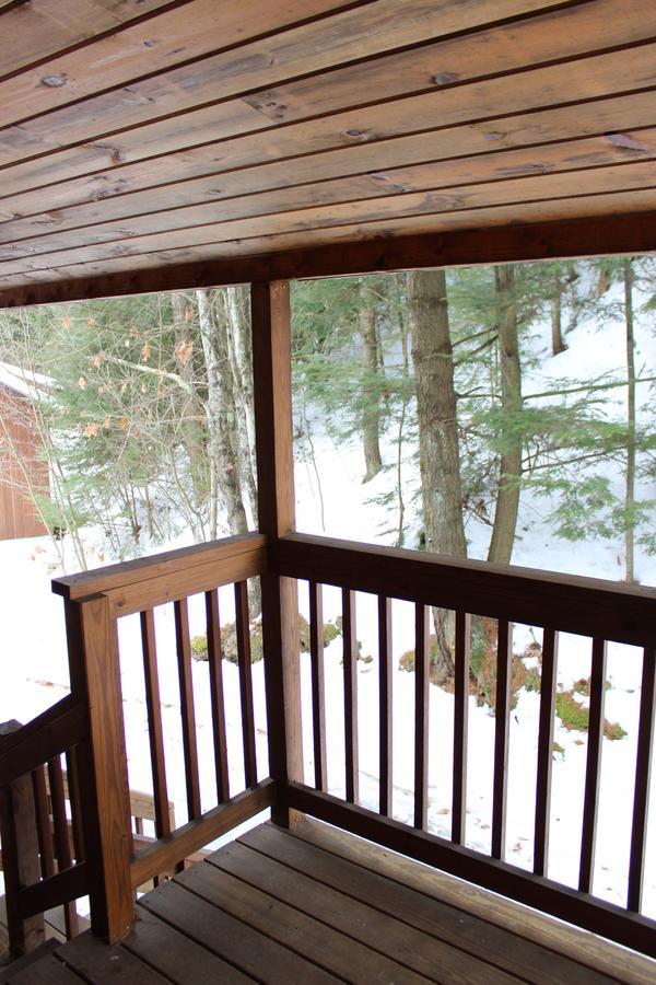 Nootka Lodge Woodsville Esterno foto