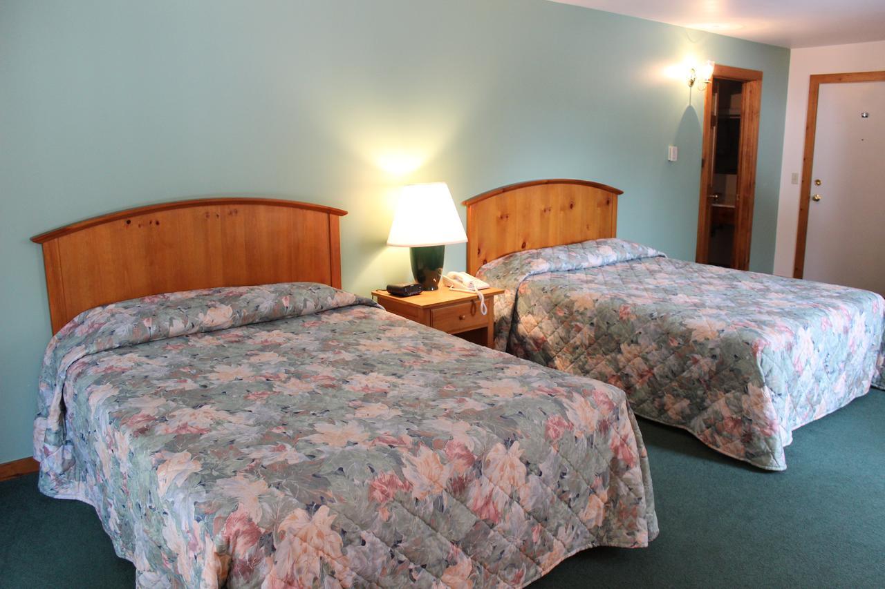 Nootka Lodge Woodsville Esterno foto