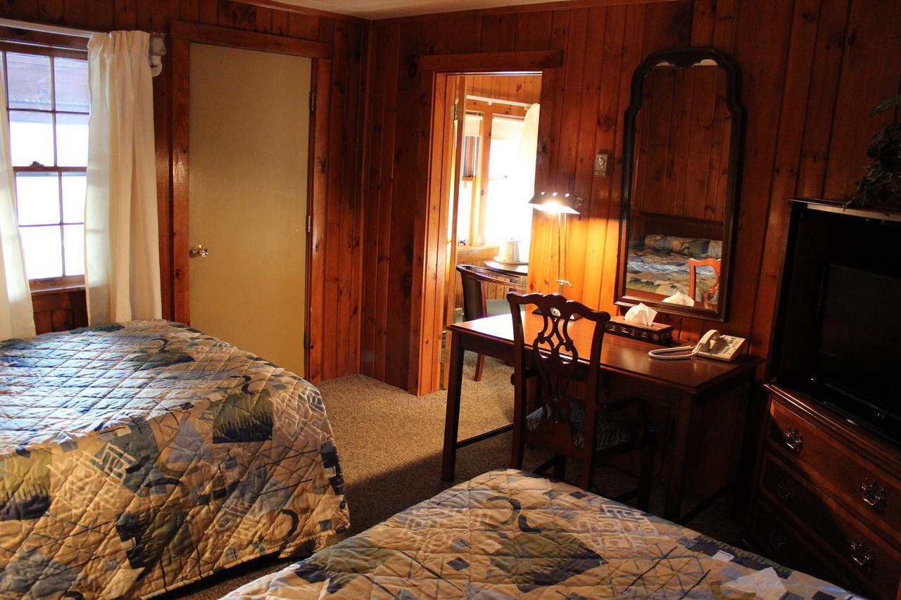 Nootka Lodge Woodsville Esterno foto