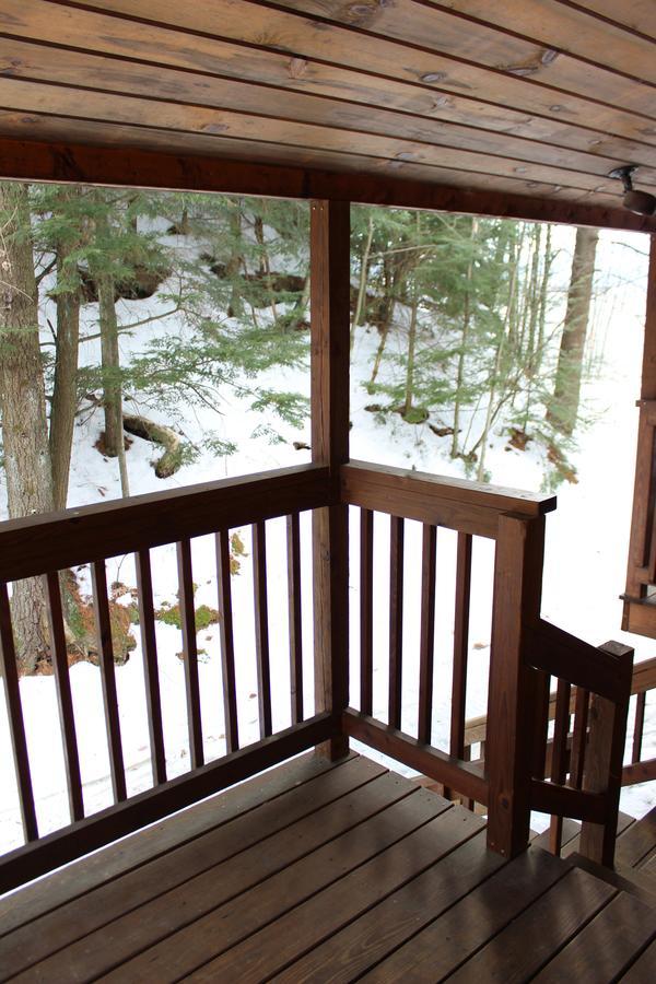 Nootka Lodge Woodsville Esterno foto